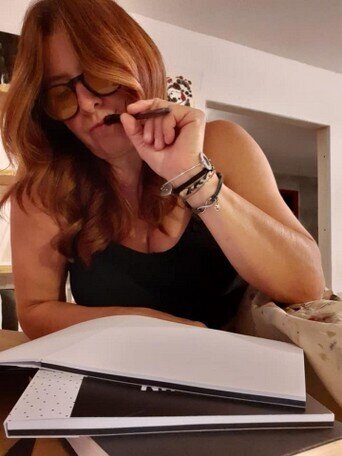 the artist Manuela Andreoli